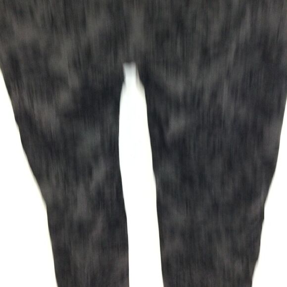 Torrid Pixie Pixie Skinny Luxe Ponte High-Rise Flocked Print Pants Plus 1X - Picture 6 of 9